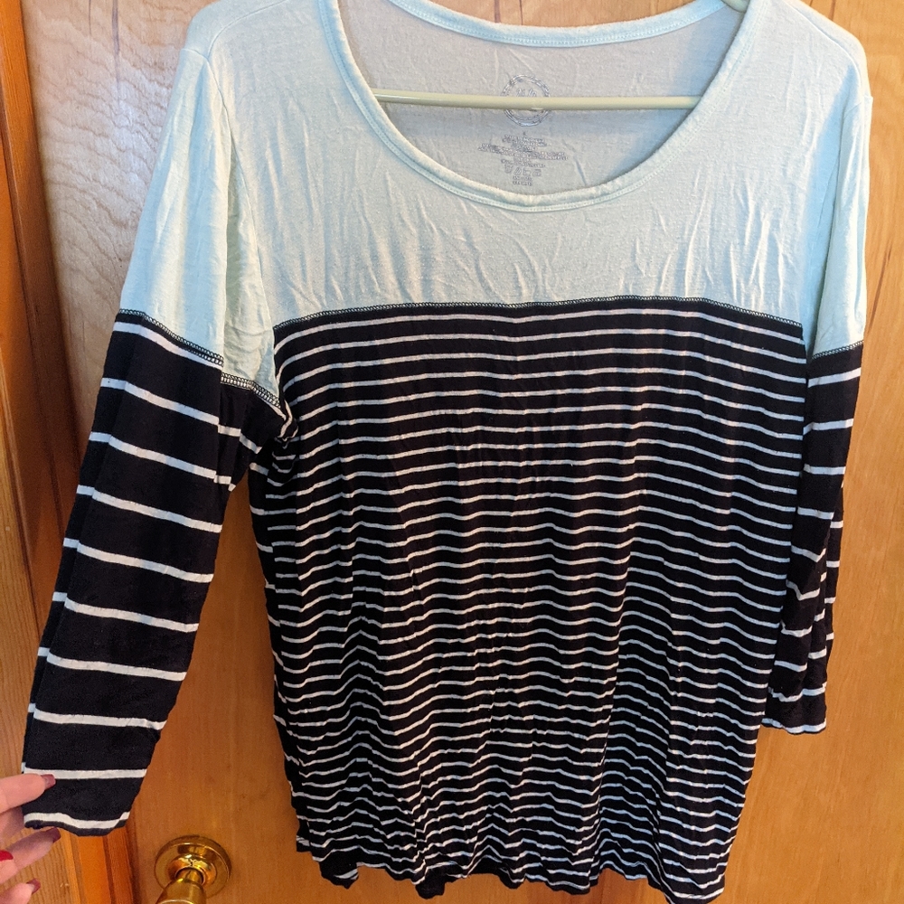 Maurices shirt